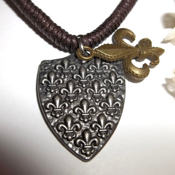 Mixed Metal Medallion Cord Necklace Fleur De Lis Unisex Silver Bronze Brown C227 - Picture 4 of 8